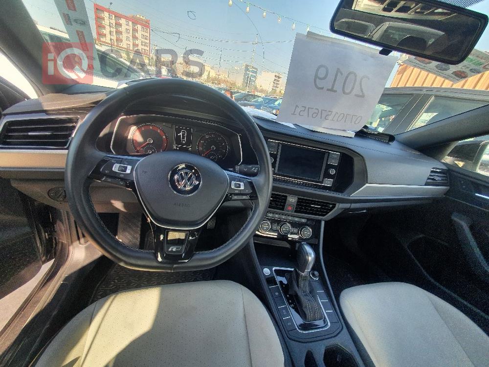 ڤۆڵکسواگن جێتا